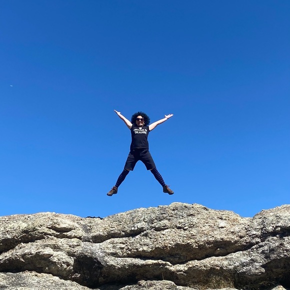 Meet your Posher, Carla - Picture 3 of 4